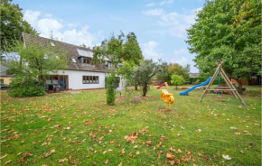 Awesome Apartment In Rechlin With Kitchen